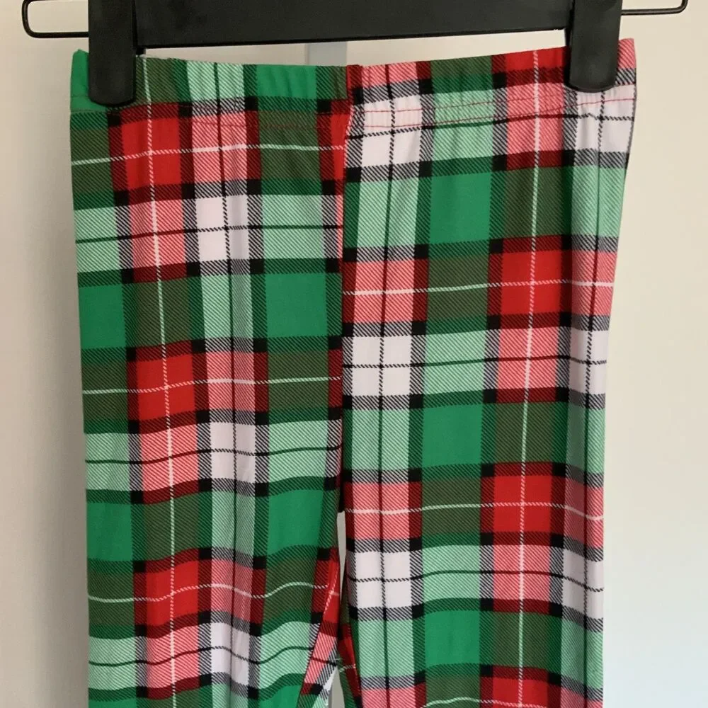 NWT!! Kids Size 4 Christmas Plaid Joggers (See Measurements)